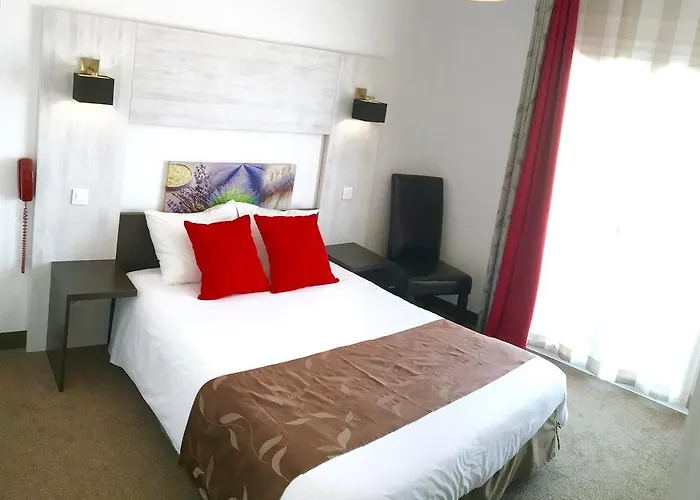 Victoria Hotel